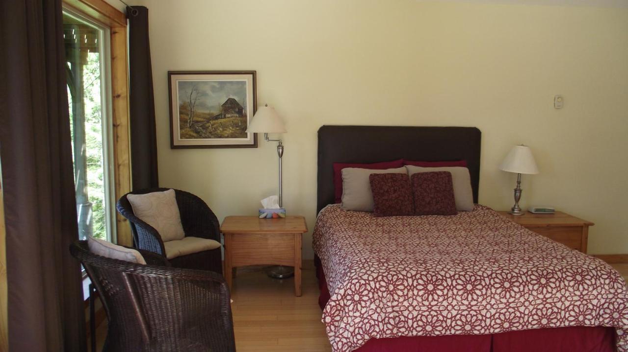 Halfmoon Bay Secret Cove Cottage Suites المظهر الخارجي الصورة